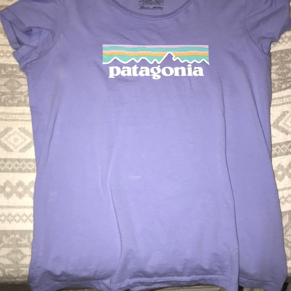 Worn a few times Patagonia shirt - Picture 1 of 3